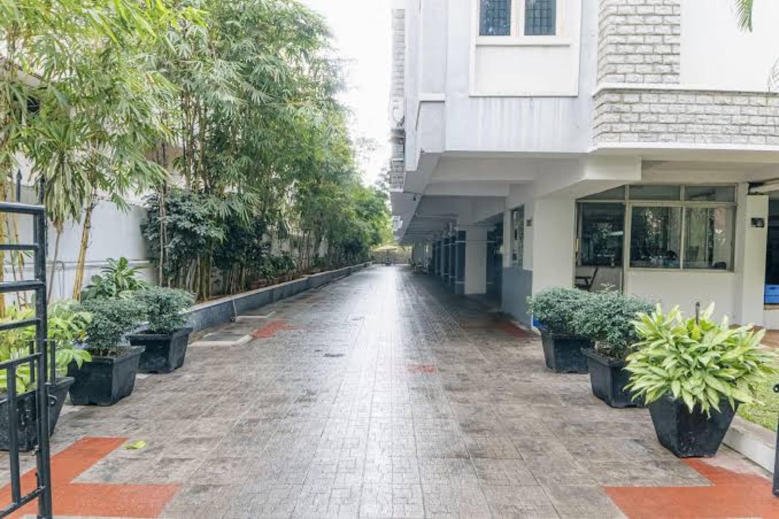 At Home service apartments, photo 3