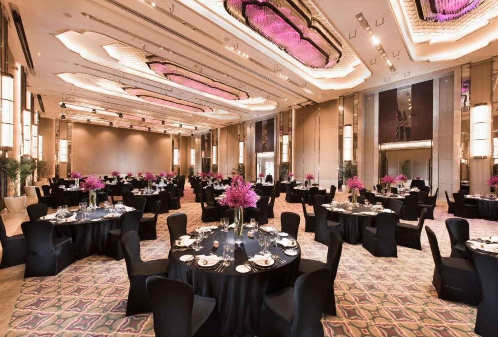 Conrad Pune, photo 4