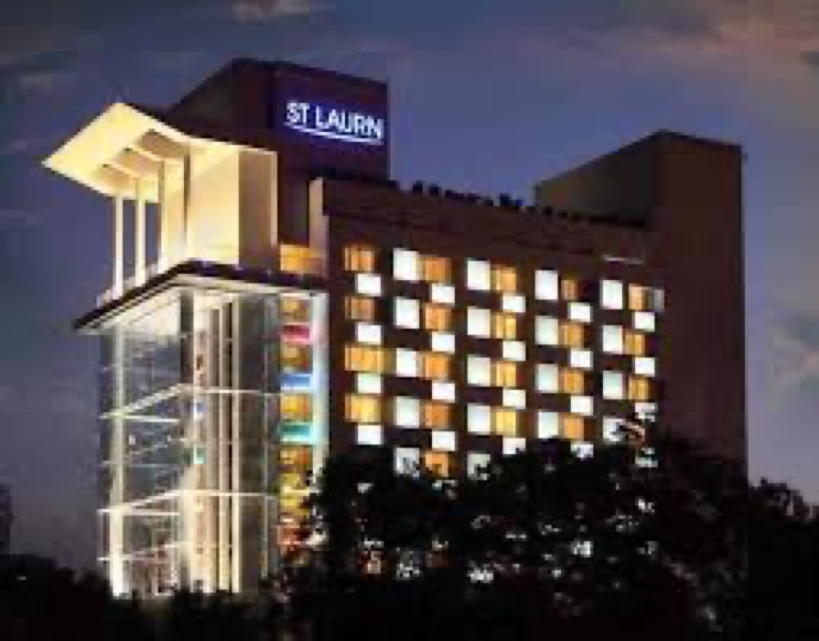 St Laurn Suites, photo 3