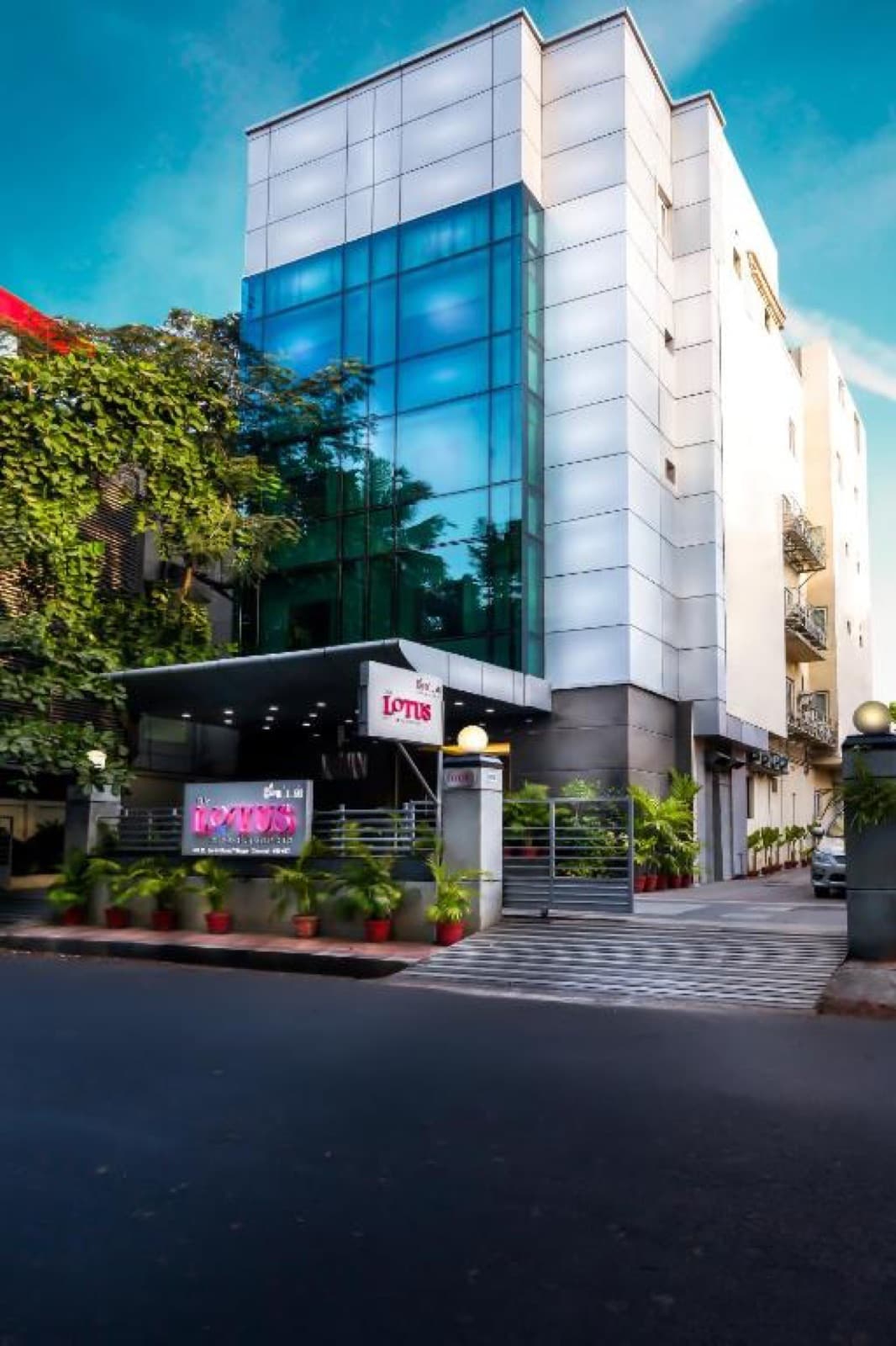The Lotus Apartment Hotel in Chennai