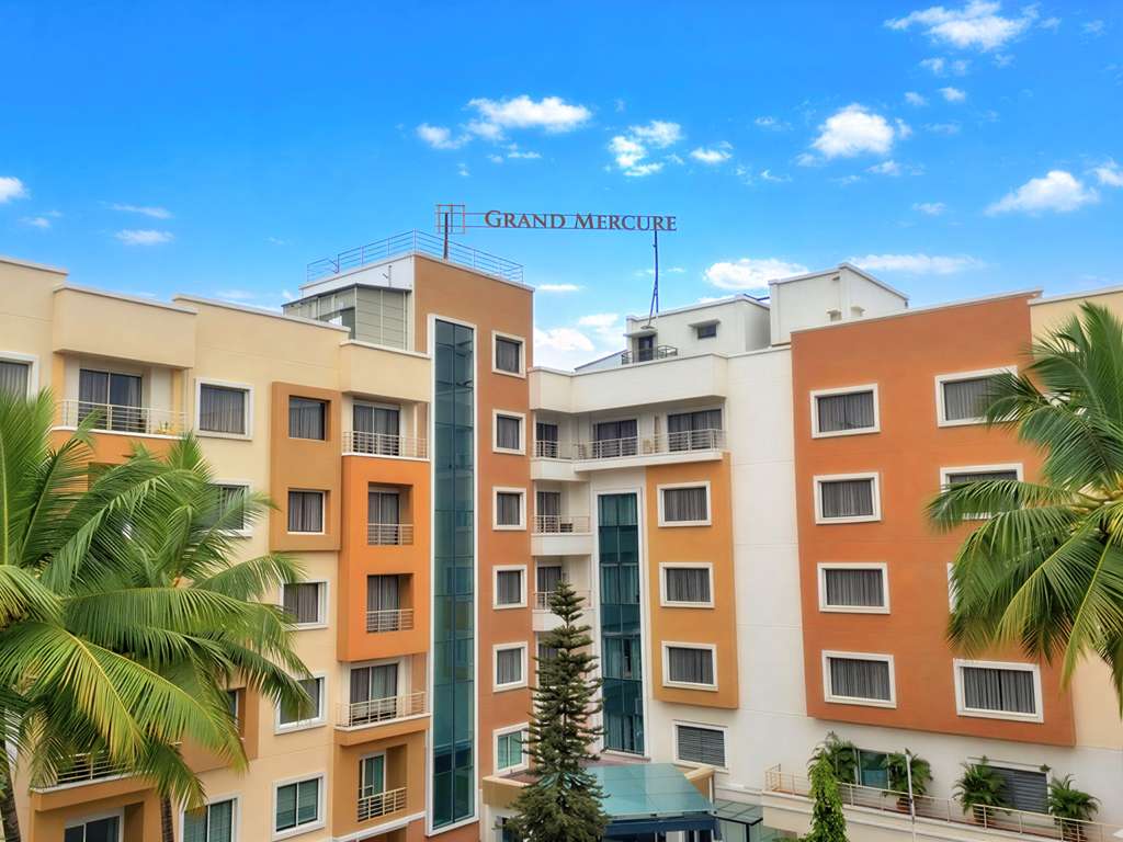 Grand Mercure 1